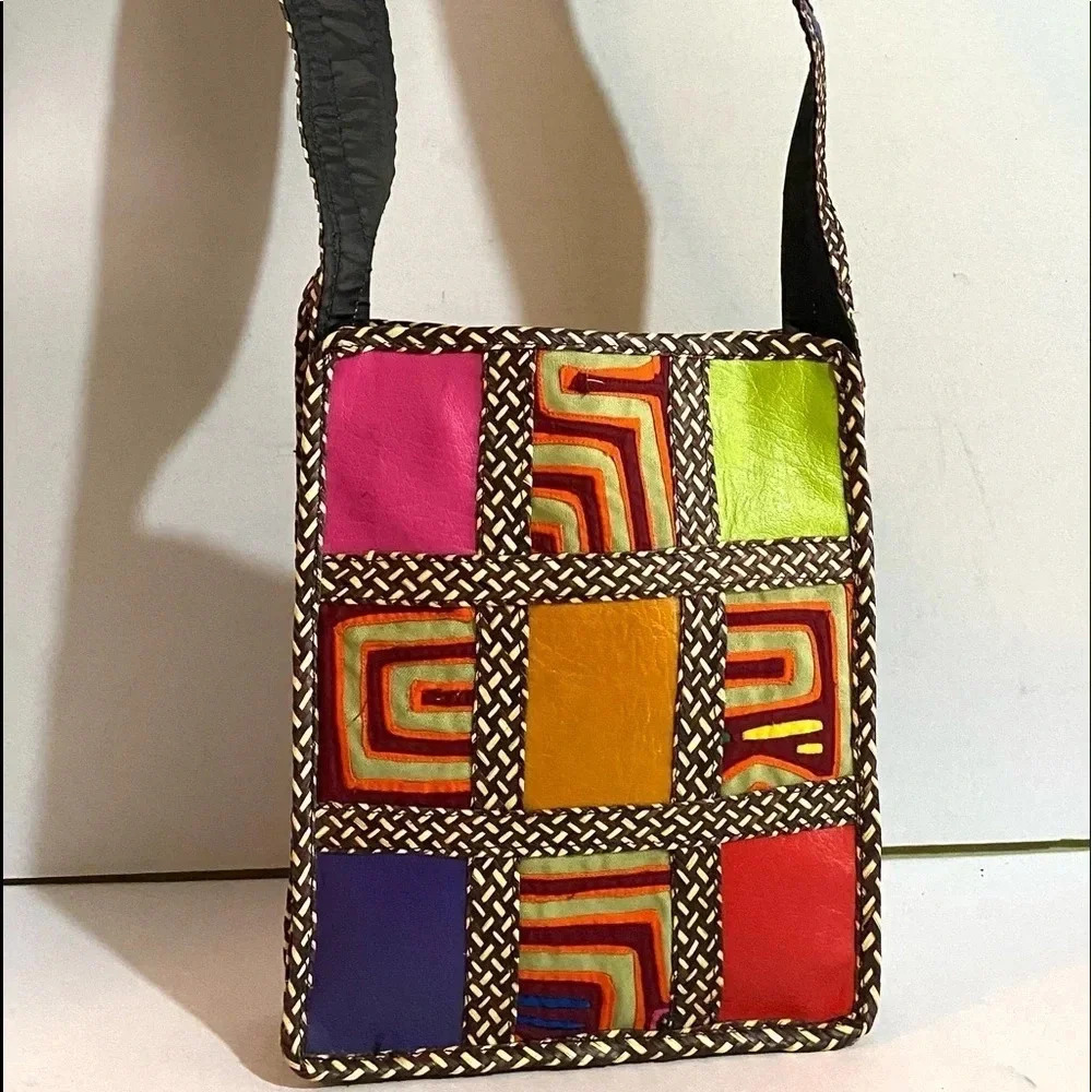 Handmade straw leather multicolor leather shoulder handbag